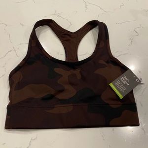 NWT gap fit sports bra xs